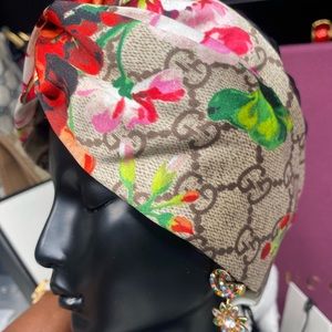 Gucci Headband Multiple colors Floral Headband NWT